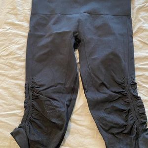 Lululemon black high rise wonder Under pants